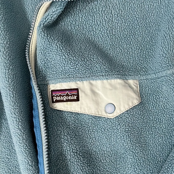 Kids Patagonia Synchilla Full-Zip Fleece, Turquise, Youth XL (14) - Picture 2 of 4